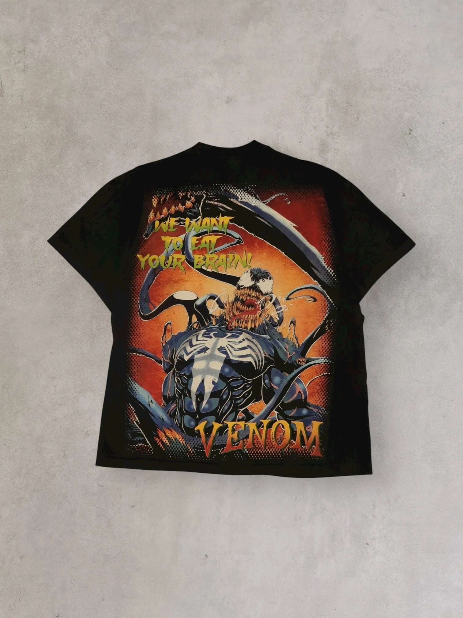 Graphic Venom T-shirt - L