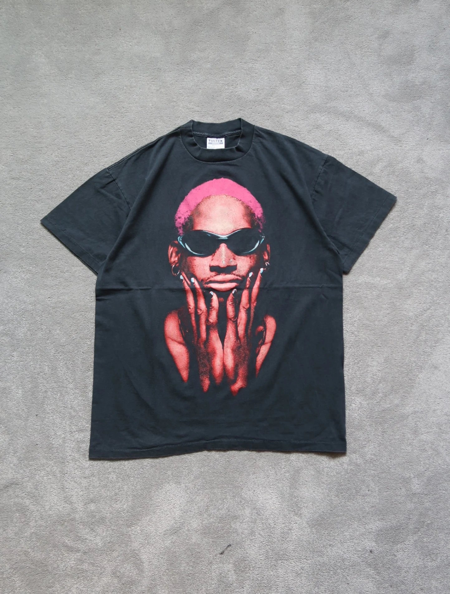 Black Graphic Dennis Rodman Not Of This World T-shirt - L