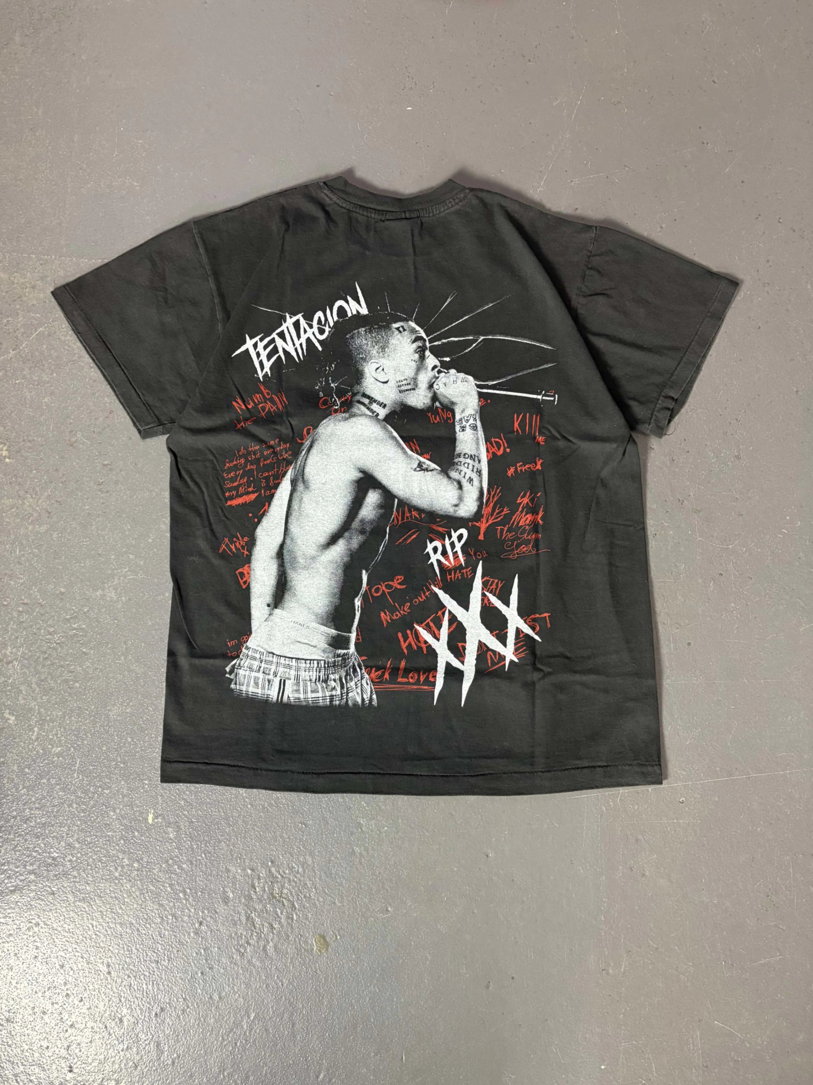 Black Bootleg XXXtentation T-shirt - L
