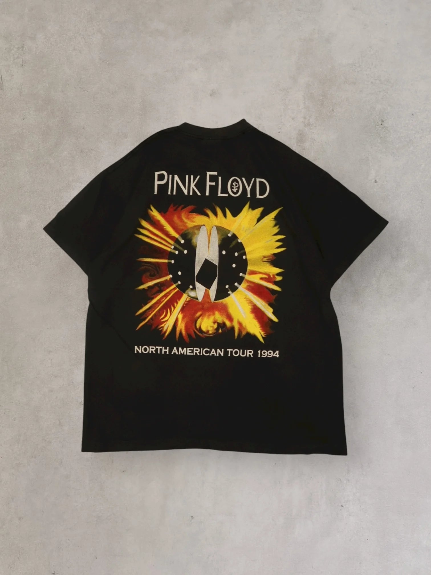 Graphic Pink Floyd T-shirt - L