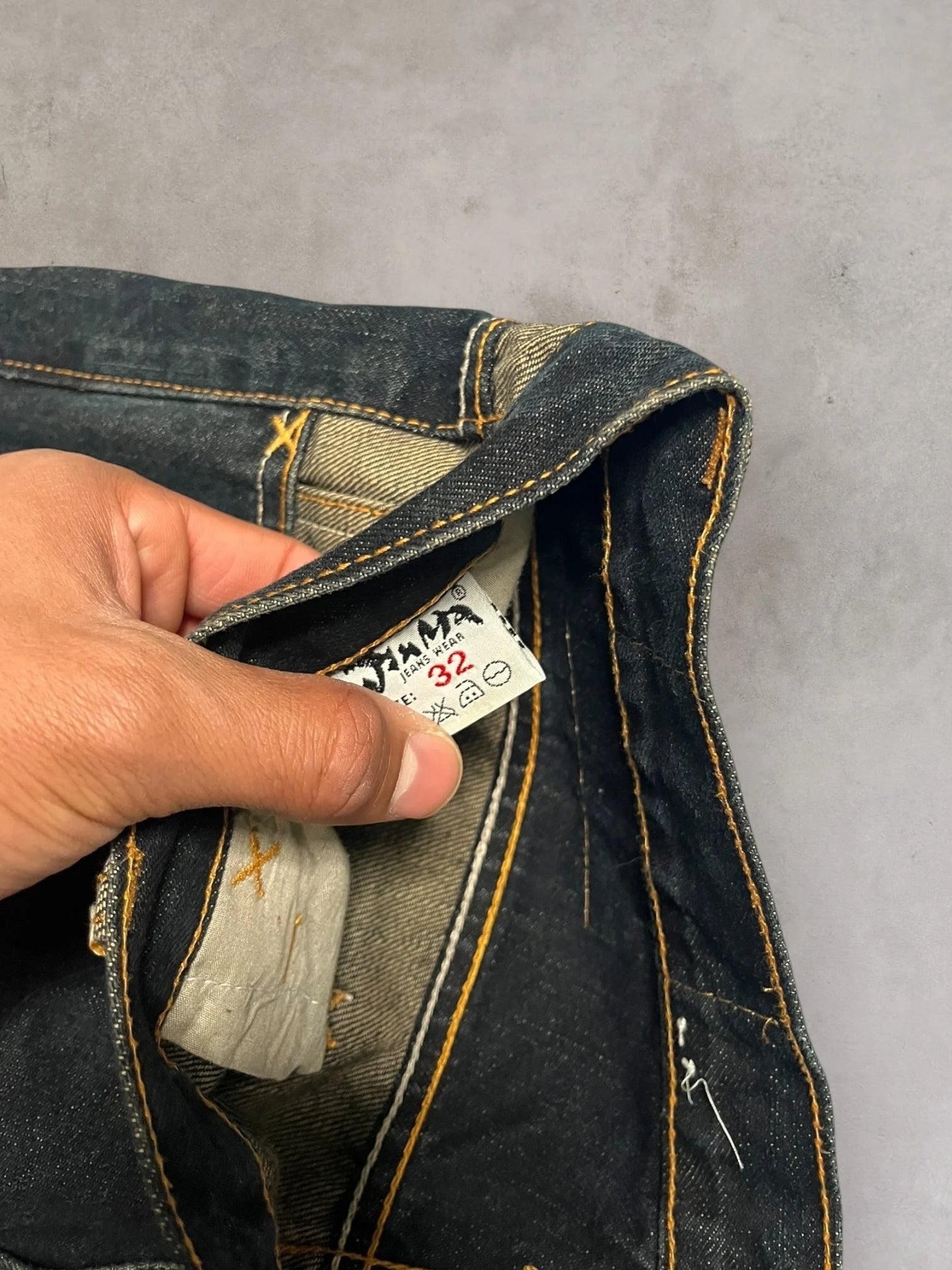 Kojima Genes Jeans - 32x32