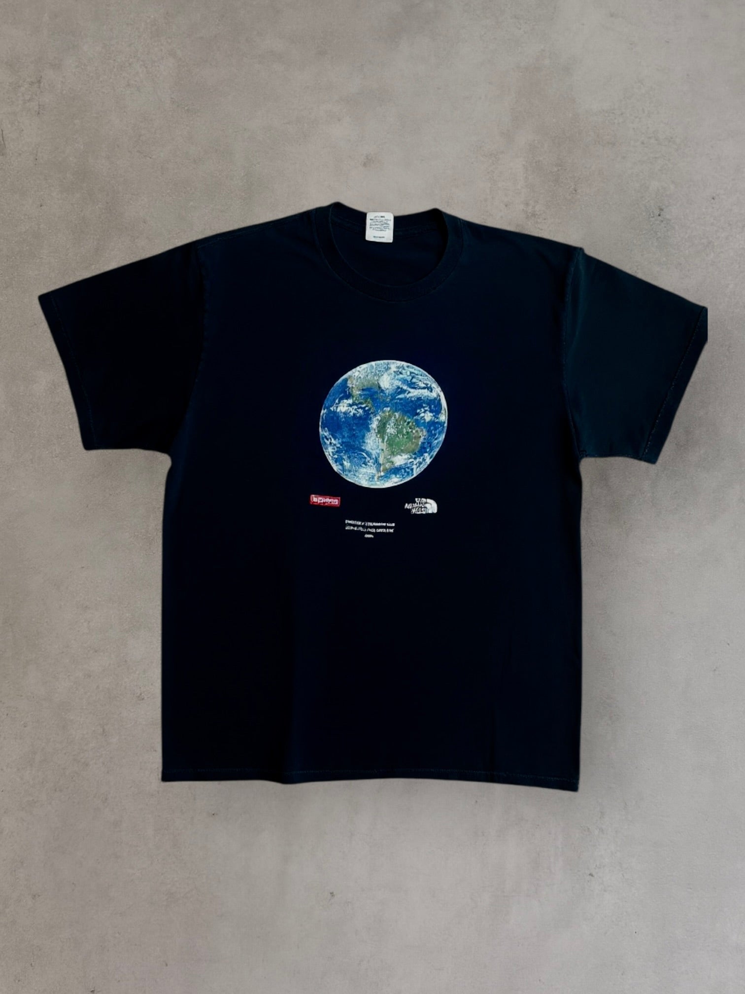 Supreme x The North Face T-shirt – Earth Graphic
