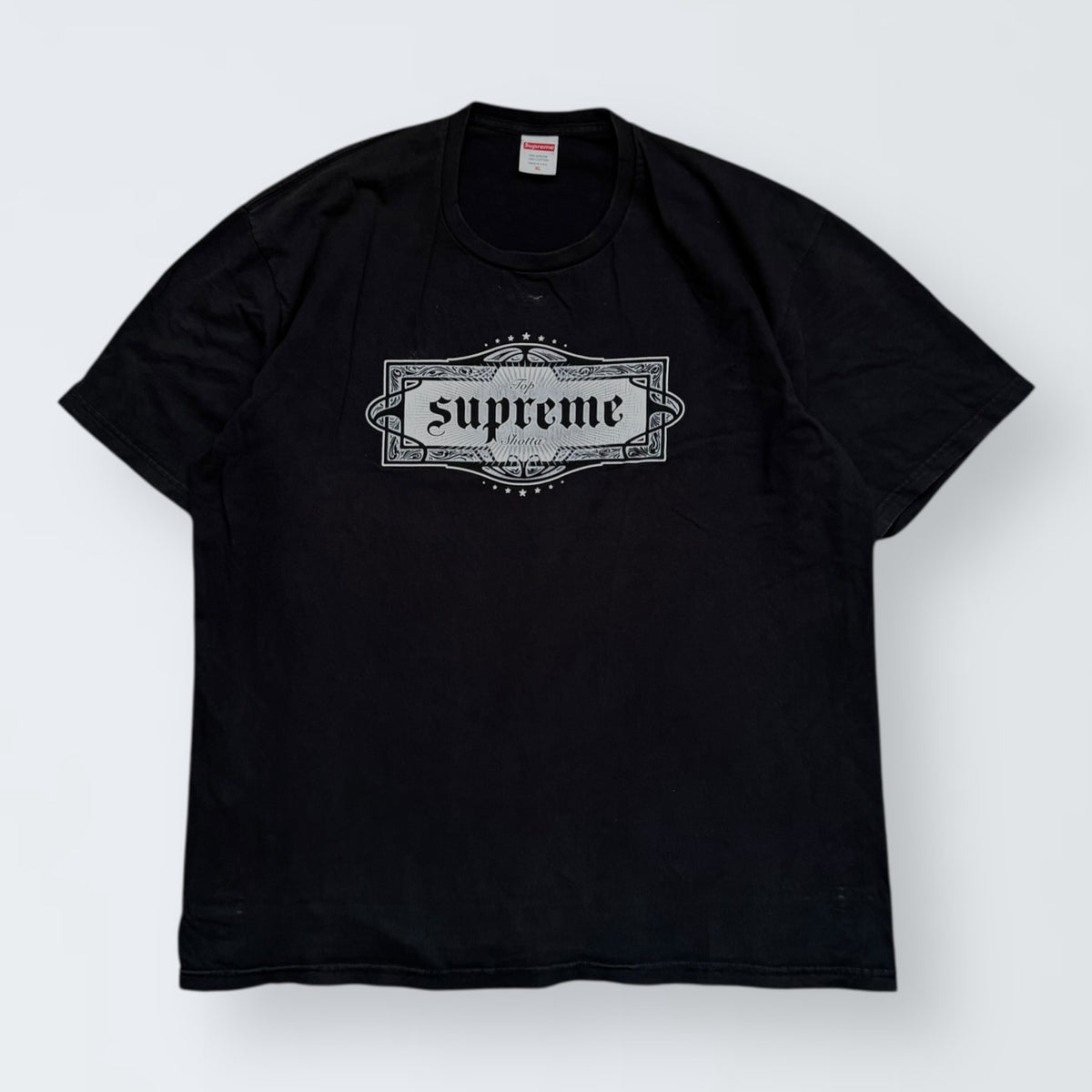 Vintage Supreme T-shirt – Ornate Logo Graphic