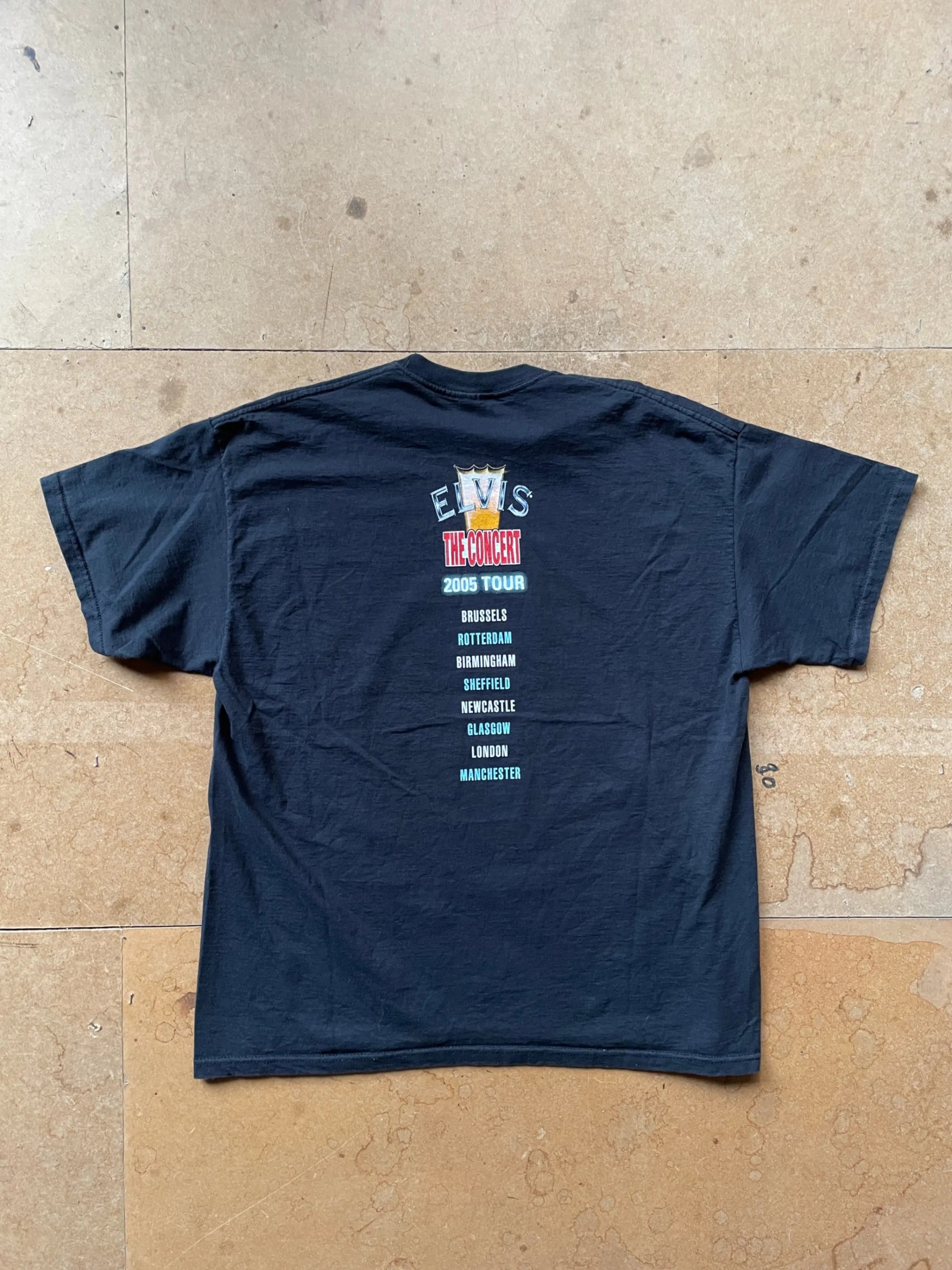 Graphic Tee T-Shirt - XL 